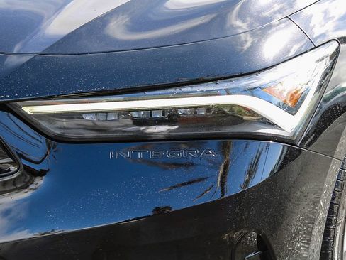 Used 2023 Acura Integra A-Spec image 8