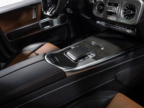 Used 2025 Mercedes-Benz G 63 AMG 4MATIC image 69