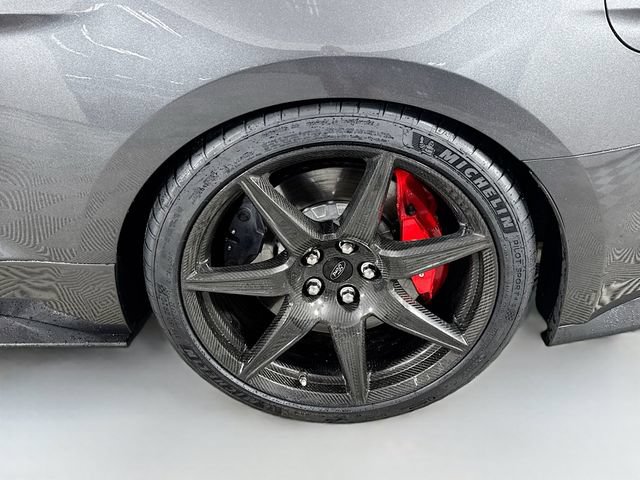 Used 2020 Ford Mustang Shelby GT500 w/ Carbon Fiber Track Pack RWD image 33