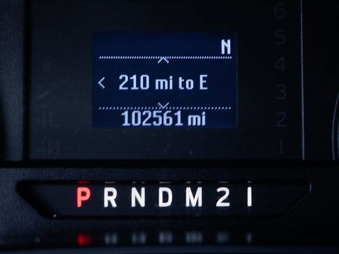 Used 2017 Ford F550 2WD Regular Cab Super Duty image 30