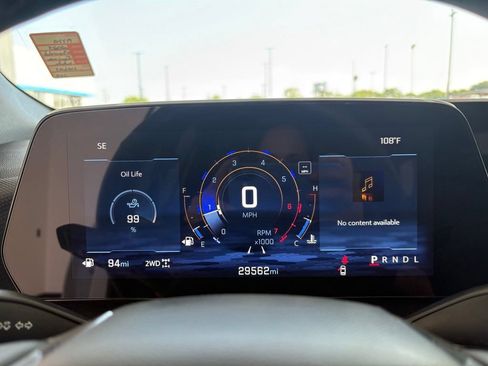 Used 2025 Chevrolet Equinox LT AWD/4WD image 7