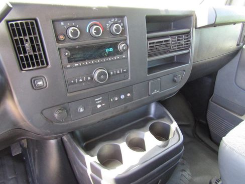 Used 2021 Chevrolet Express 2500 w/ Driver Convenience Package RWD image 12