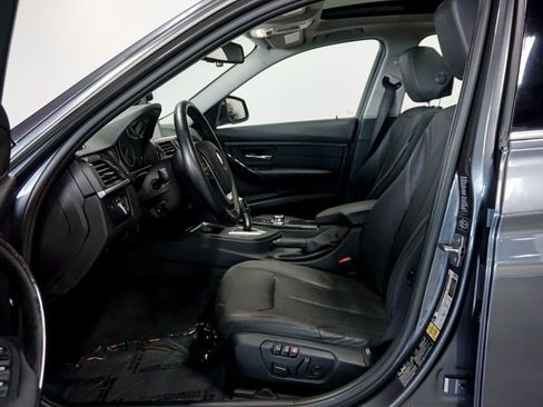 Used 2014 BMW 328i xDrive Wagon AWD/4WD image 8