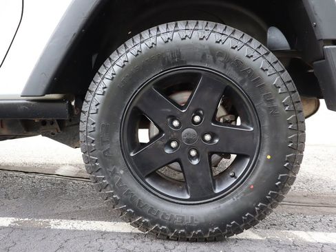 Used 2011 Jeep Wrangler Sport image 37