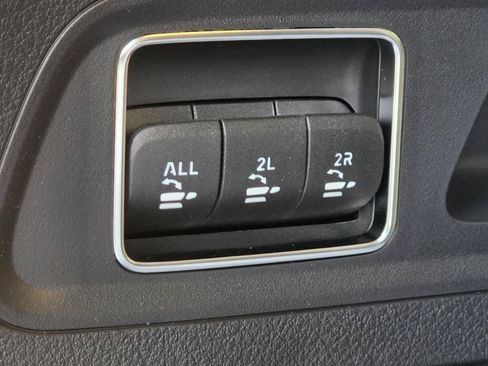New 2026 Mercedes-Benz GLS 450 4MATIC image 24
