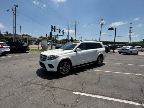 Used 2018 Mercedes-Benz GLS 550 4MATIC image 6