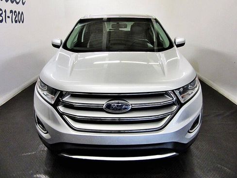 Used 2017 Ford Edge Titanium AWD/4WD image 2