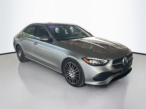 Used 2022 Mercedes-Benz C 300 4MATIC Sedan image 2
