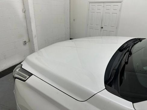 Used 2019 Cadillac Escalade Luxury AWD/4WD image 28