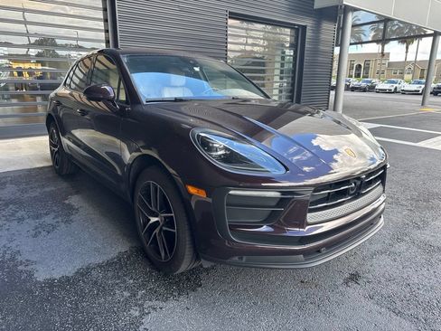 Used 2024 Porsche Macan AWD/4WD image 5