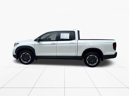Used 2024 Honda Ridgeline Black Edition image 5