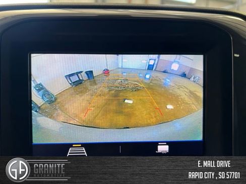 Used 2020 Chevrolet Silverado 1500 Custom Trail Boss w/ Custom Convenience Package AWD/4WD image 15