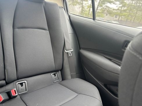 Used 2025 Toyota Corolla LE image 35