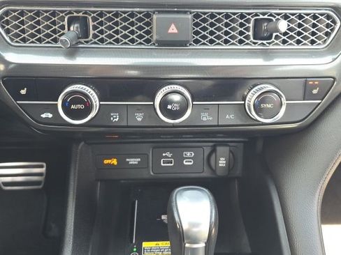 Used 2023 Acura Integra A-Spec image 16