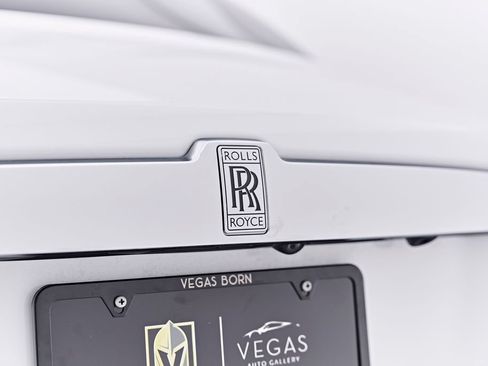 Used 2018 Rolls-Royce Ghost RWD image 27