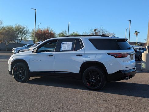 Used 2022 Chevrolet Traverse Premier w/ Redline Edition image 4