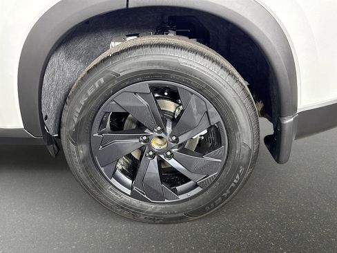 New 2026 Nissan Rogue SV FWD image 30