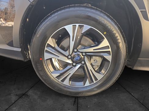 Used 2026 Subaru Crosstrek 2.0i Premium image 14