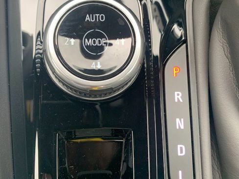 New 2026 GMC Canyon AT4 AWD/4WD image 15