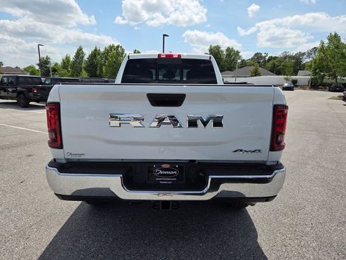 New 2026 RAM 2500 Tradesman AWD/4WD image 11