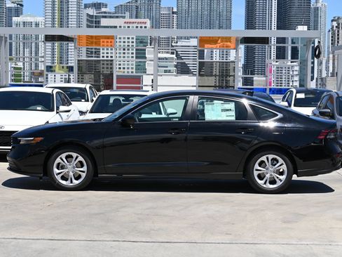 New 2026 Honda Accord LX image 8