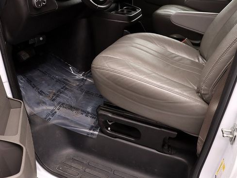 Used 2023 Chevrolet Express 3500 LS image 19