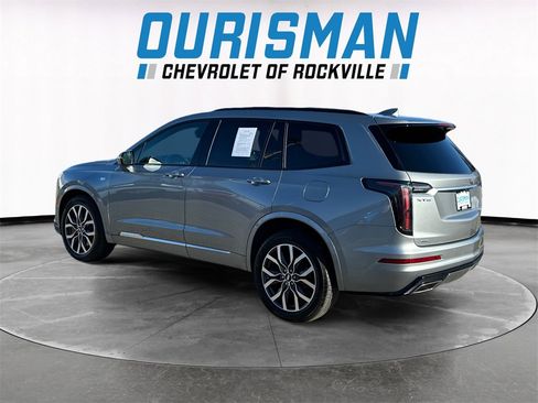 Used 2024 Cadillac XT6 Sport image 4