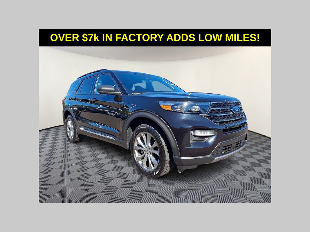 Used 2020 Ford Explorer XLT w/ Equipment Group 202A AWD/4WD image 1