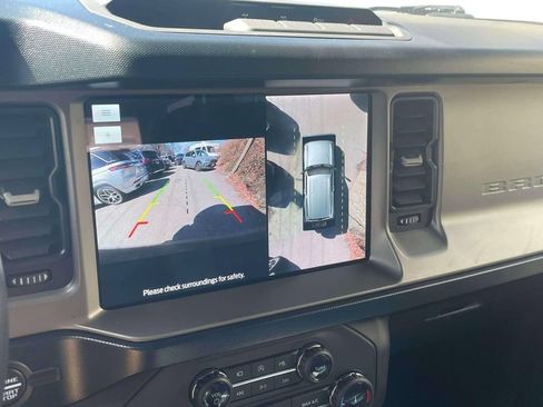 Used 2022 Ford Bronco Outer Banks AWD/4WD image 29