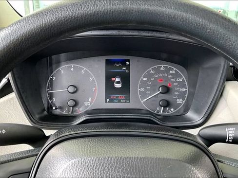 Used 2025 Toyota Corolla LE FWD image 12