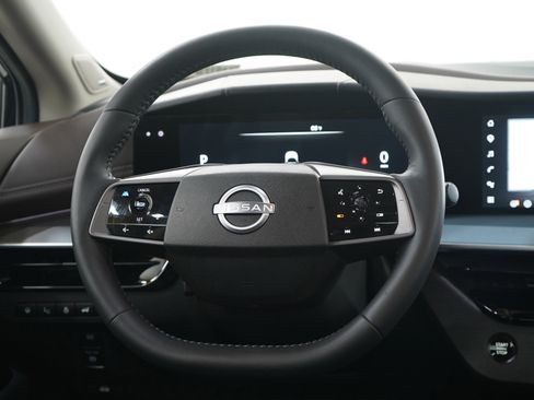 Used 2025 Nissan Murano Platinum w/ Cargo Package AWD/4WD image 17