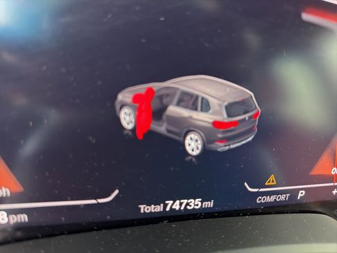 Used 2022 BMW X5 xDrive40i w/ Premium Package image 8