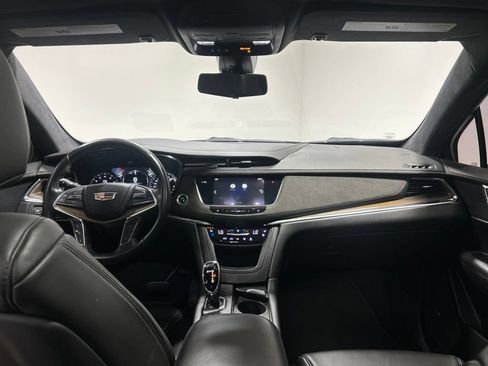Used 2018 Cadillac XT5 Platinum AWD/4WD image 30