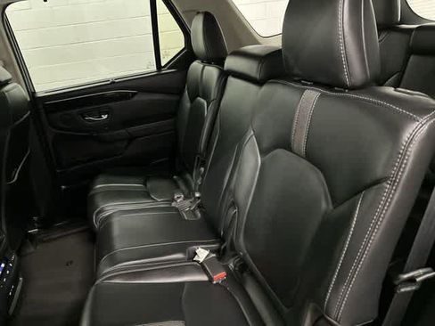 Used 2024 Honda Pilot EX-L image 14