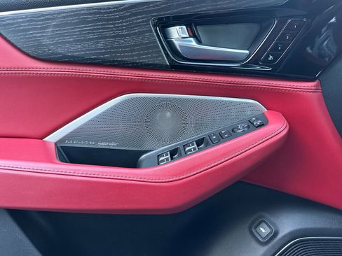 Used 2023 Acura MDX Type S image 11