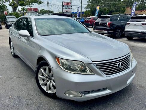Used 2008 Lexus LS 460 RWD image 5