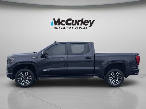 Used 2022 GMC Sierra 1500 AT4 w/ AT4 Premium Package image 2
