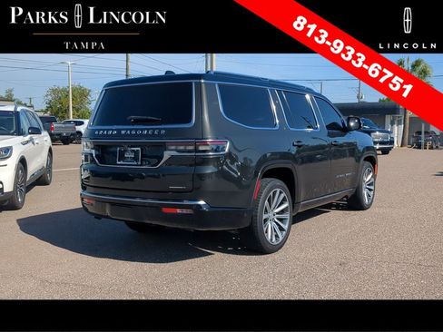 Used 2022 Jeep Grand Wagoneer Series I w/ Flexible Seating Group AWD/4WD image 4