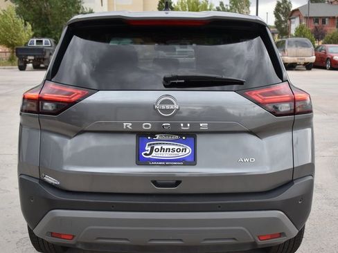 Used 2023 Nissan Rogue S image 6