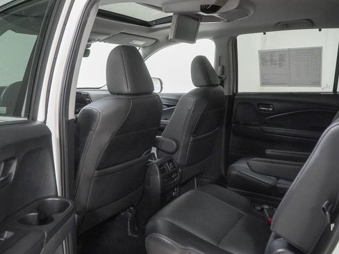 Used 2022 Honda Pilot Touring image 51