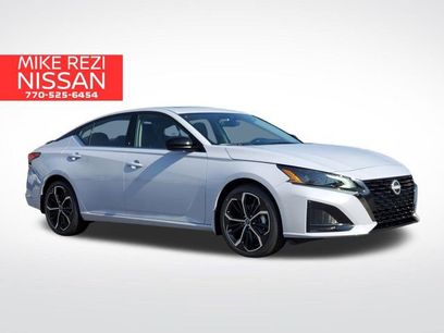 New 2025 Nissan Altima 2.5 SR w/ SR Premium Package