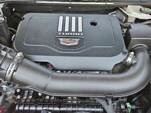 Used 2022 Cadillac XT5 Premium Luxury w/ LPO, Floor Liner Package image 50