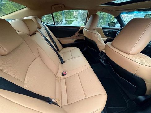 Used 2023 Lexus ES 350 Premium image 50