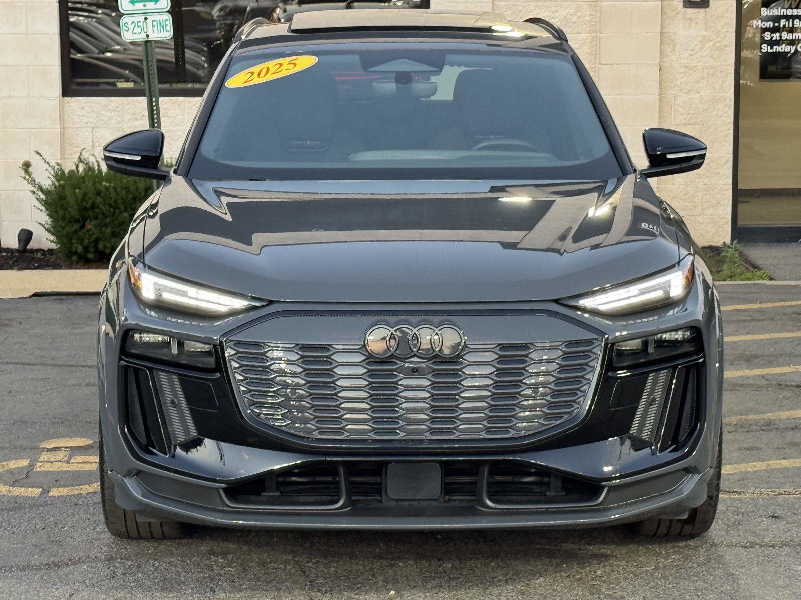 Used 2025 Audi SQ6 e-tron Prestige w/ Black Edition One AWD/4WD image 16