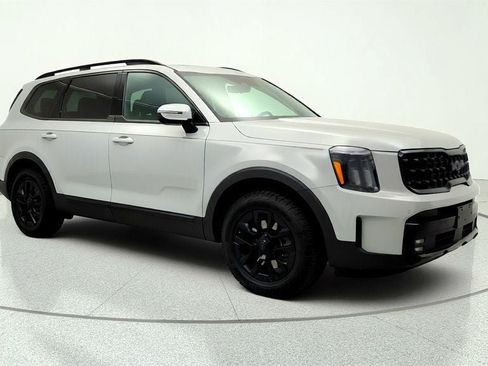 Used 2025 Kia Telluride SX Prestige X-Pro AWD/4WD image 3