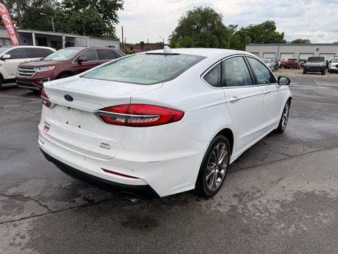 Used 2019 Ford Fusion SEL FWD image 6