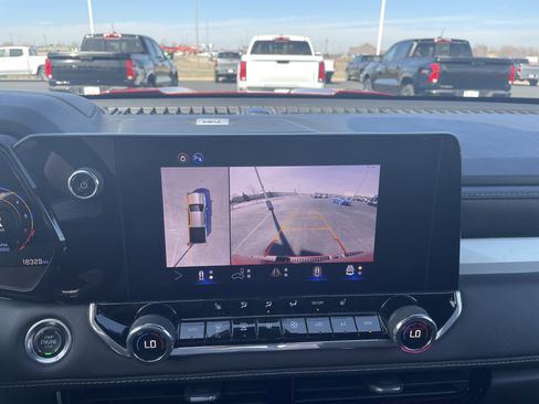 Used 2024 Chevrolet Colorado LT w/ LT Convenience Package III image 14