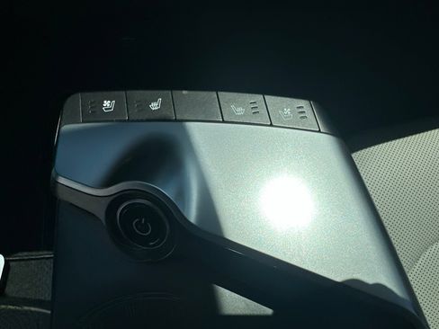Used 2024 Kia EV6 Wind w/ Wind Technology Package RWD image 18