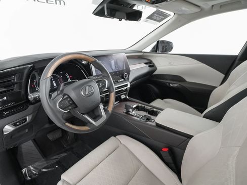 Certified 2023 Lexus RX 350 4D Sport Utility w/ Accessory Package (Z1) image 10