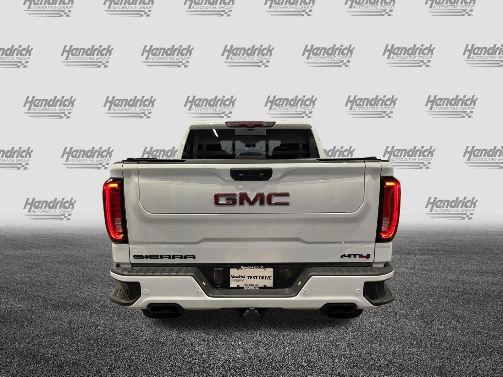 Used 2025 GMC Sierra 1500 AT4 w/ AT4 Premium Package AWD/4WD image 9